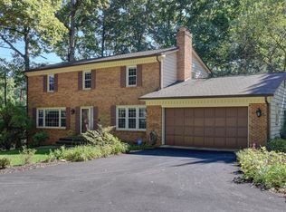 5901 Boothe Dr, Burke, VA 22015