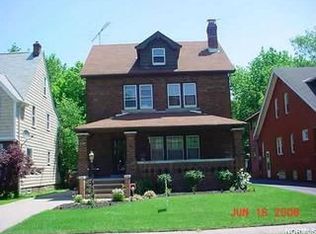 2187 Cranston Rd, University Heights, OH 44118