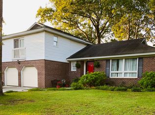 102 Monte Sano Dr, Hanahan, SC 29410