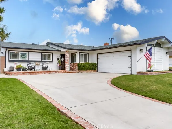 6921 Cumberland Dr, Huntington Beach, CA 92647