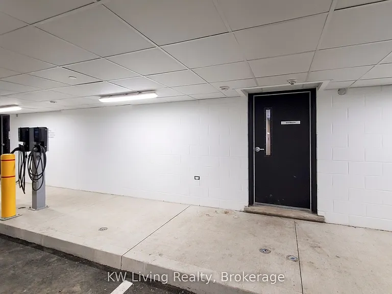 3079 Pharmacy Ave #22 — Photo 48