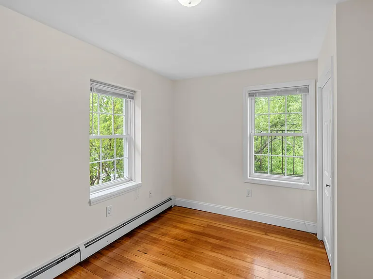 11 Siegel St #1-2 — Photo 11