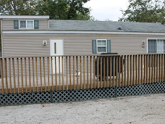 2nd image of 84 Fossil Cove Ln