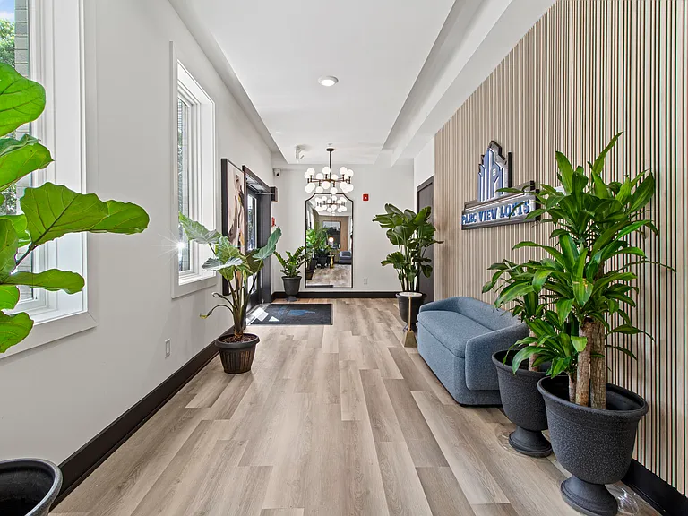 2635 W Jefferson St #106 — Photo 16