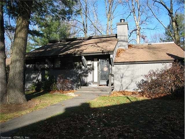 1st image of 140 Mallard Dr