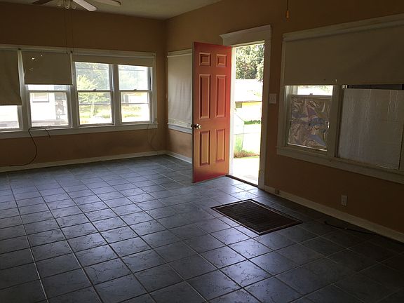 4th image of 407 S Florida Ave