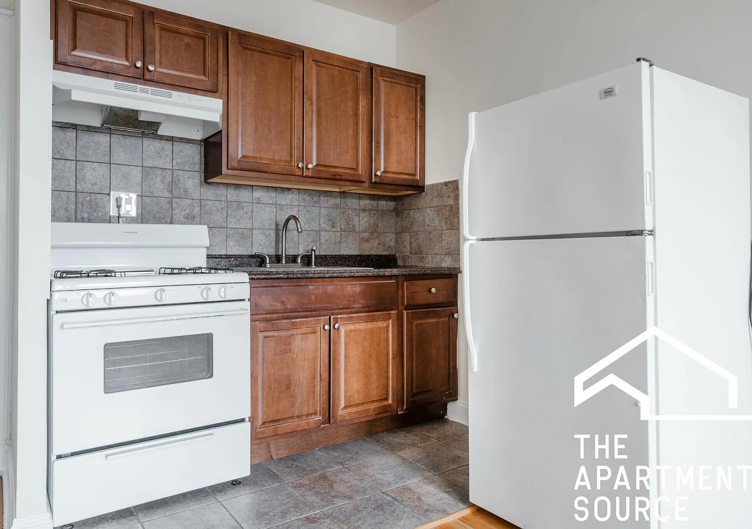 Studio, 329 sqft, $1,395 — Photo 2