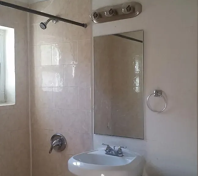 110 NE 56th St #116 — Photo 8