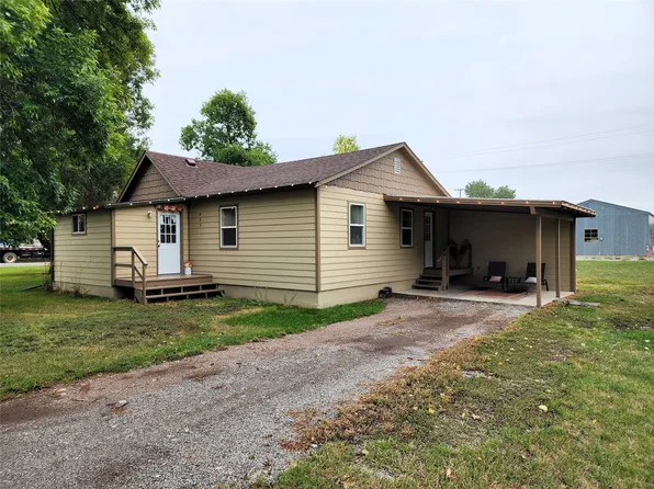927 9th Ave NW, Choteau, MT 59422