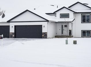 606 2nd Ave SW, Rice, MN 56367