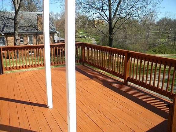 5th image of 8054 Audrain Dr