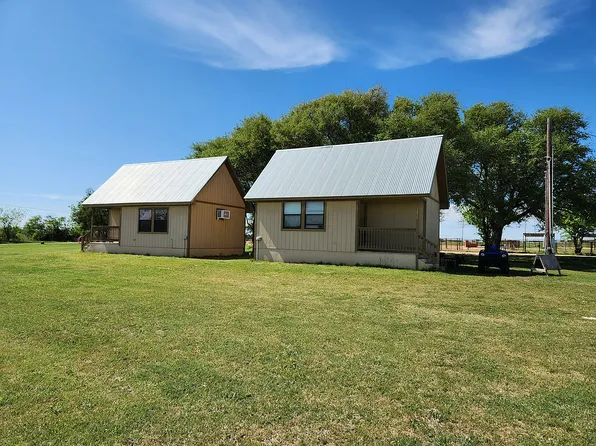1850 County Road 233, Stephenville, TX 76401