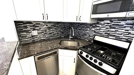 Rented by HOLTON REAL ESTATE INC.