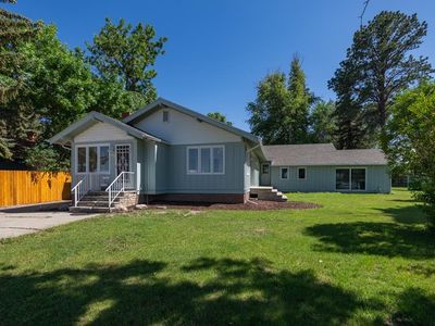 826 Cody Ave, Cody, WY, 82414