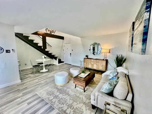 2627 Douglas Ave APT 125, Dallas, TX 75219