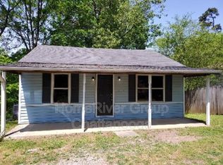 933 Hulana St, Rossville, GA 30741