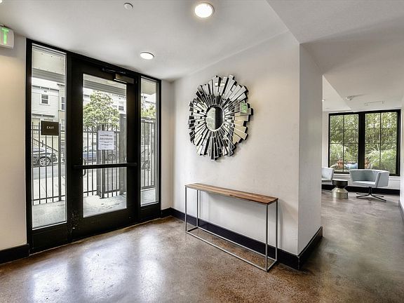 2nd image of 1816 Eddy St #201