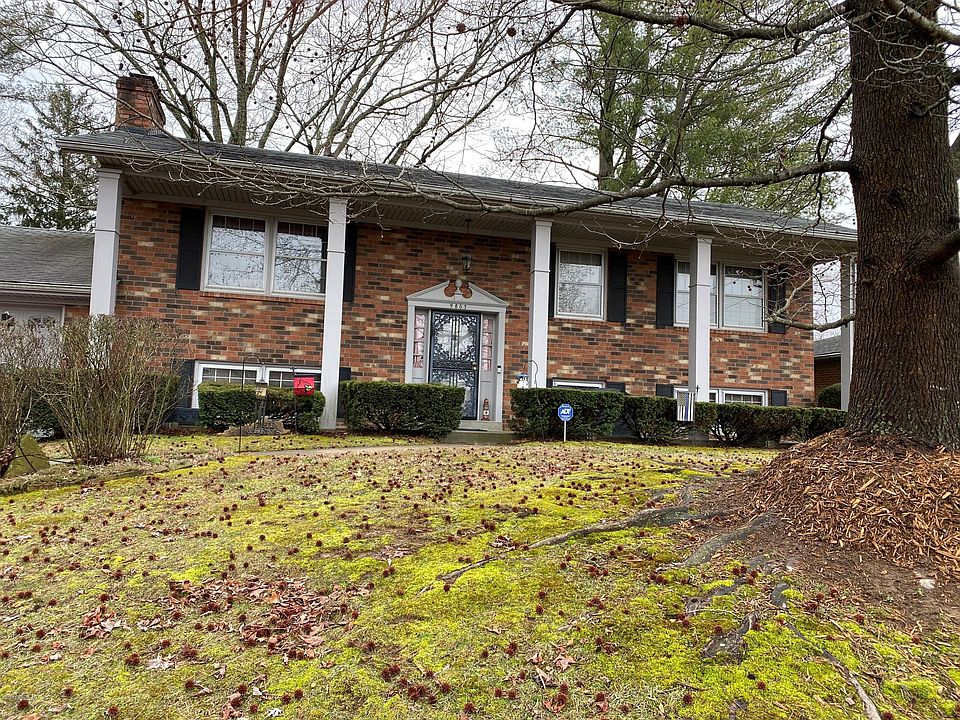 1st image of 9803 Lakewood Dr