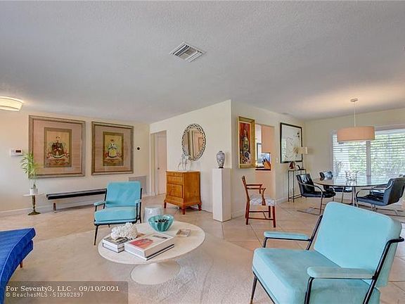 5th image of 2417 SW 12th Ct