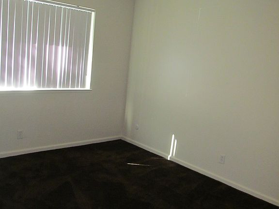 5th image of 5544 Keoncrest Cir APT 1