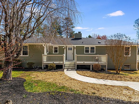 2nd image of 107 Balsam Rd