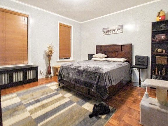 5th image of 2940 Ocean Ave APT A7