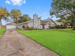 3318 Meadowcreek Dr, Missouri City, TX 77459