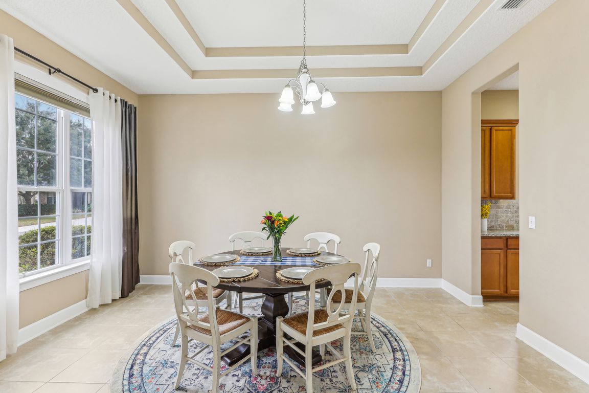 Eagle Cove Drive-014.jpg