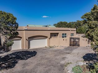 28 Tablazon Valley Dr, Tijeras, NM 87059