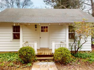 22 Peepers Holw, Greenwich, CT 06831