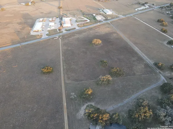 TBD BENSDALE RD LOT 1&2, Pleasanton, TX 78064