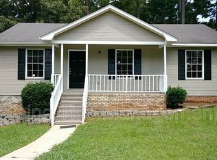1048 25th Ave N, Hueytown, AL 35023