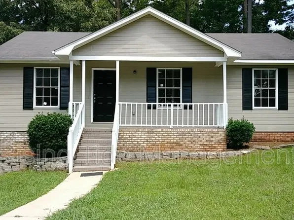 1048 25th Ave N, Hueytown, AL 35023