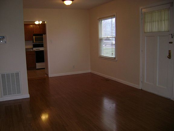 3rd image of 2019 McClung Ave