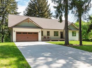 105 Pine Mnr, Sewickley, PA