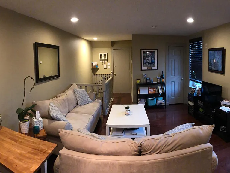 633 N 20th St #1 — Photo 1
