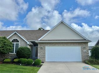 2136 Bluestone Dr, Findlay, OH 45840