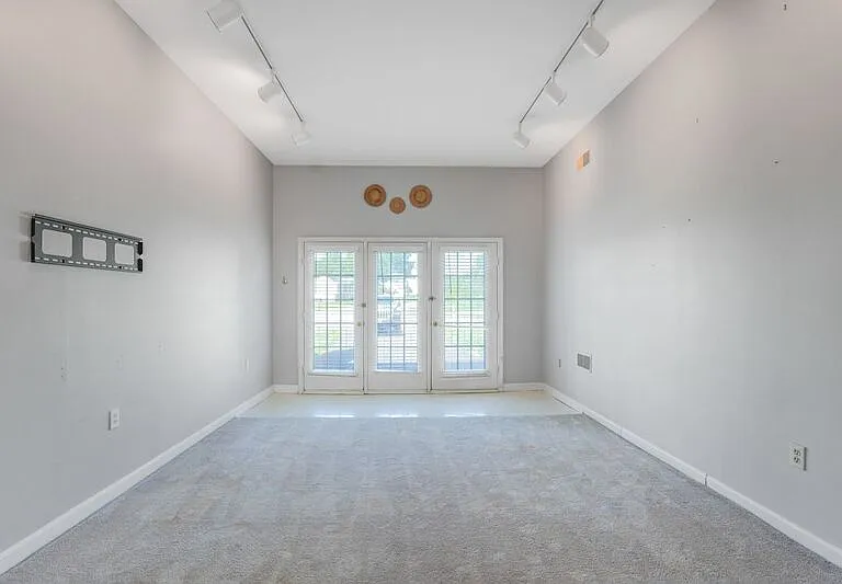 2408 Ruffin Dr — Photo 26