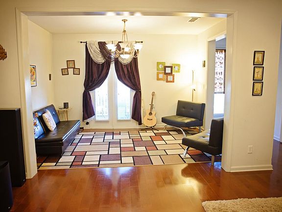 Open view of Living space 1