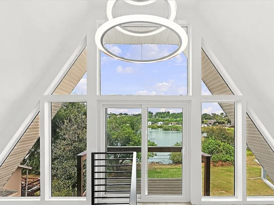 26 Sunnyside Dr