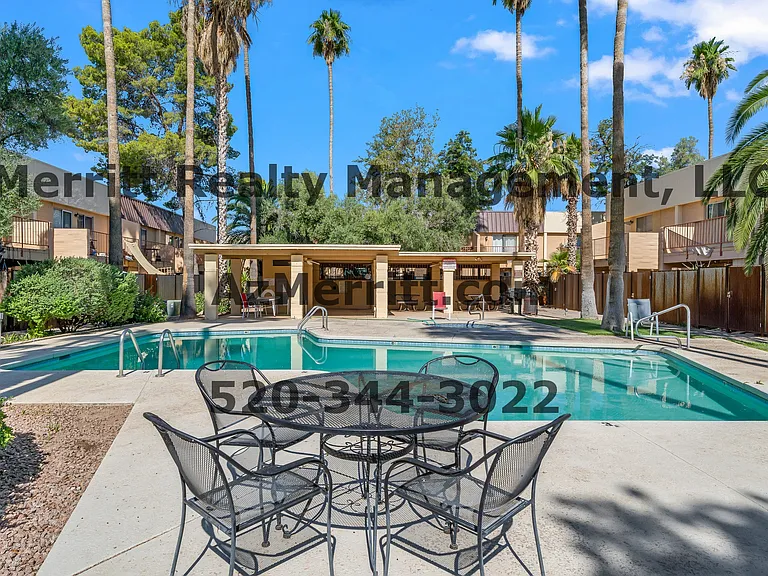 1337 E Fort Lowell Rd — Photo 26