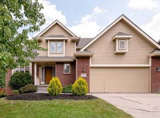 815 Auburn Ln, Papillion, NE 68046