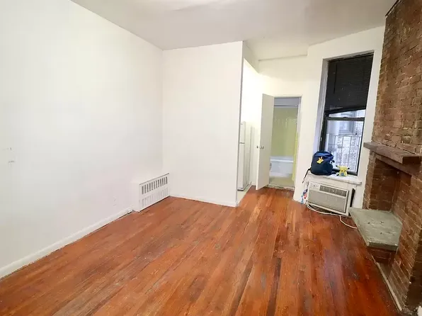 1670 York Avenue image 1 of 5