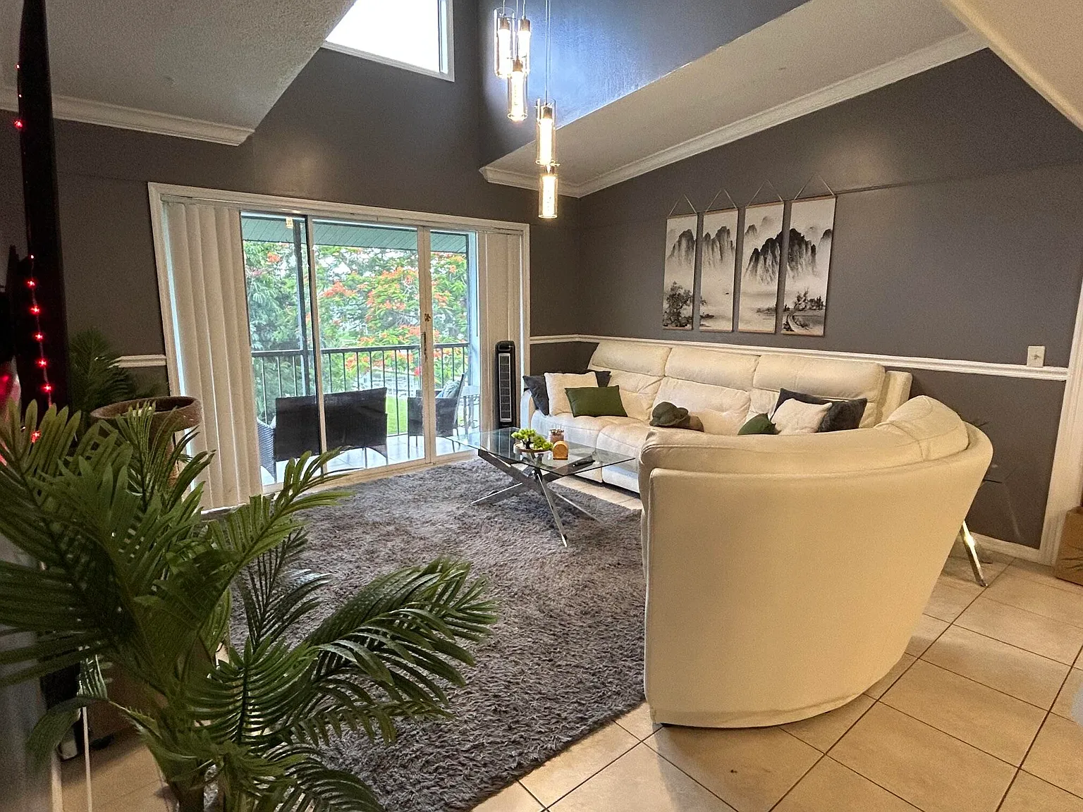 2 bed, 2.0 bath, 1064 sqft, $2,100 — Photo 3