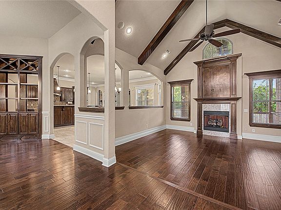 3rd image of 4951 E Sagely Ln