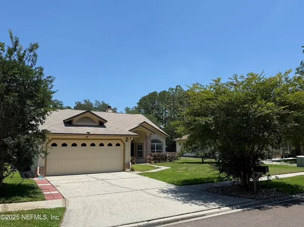 9205 CAMSHIRE Drive, Jacksonville, FL 32244