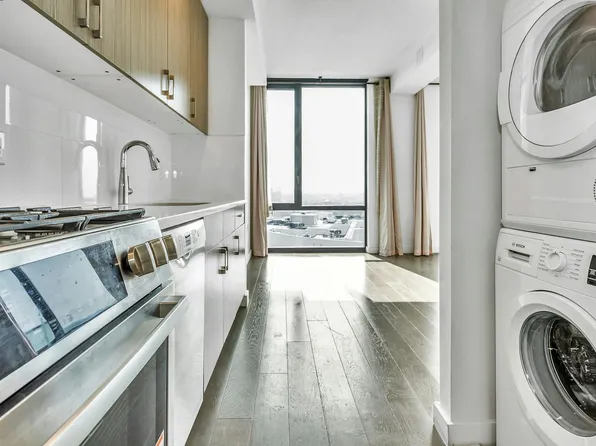 88-08 Justice Avenue image 7 of 24