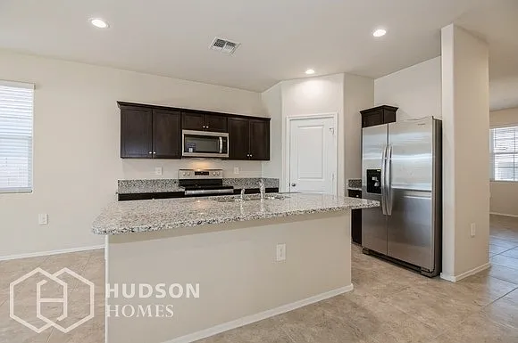 24375 W Wood St — Photo 10
