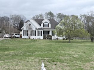 7141 Old Zion Rd, Columbia, TN 38401