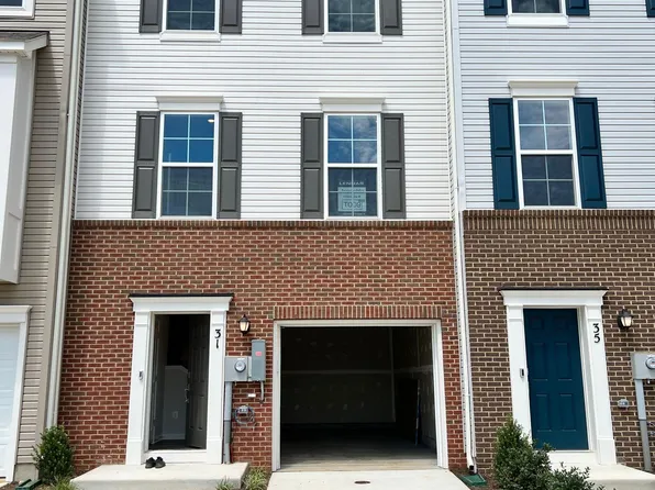31 Isny Ct, Charles Town, WV 25414